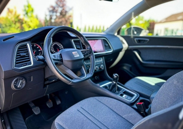 Seat Ateca cena 79800 przebieg: 175000, rok produkcji 2021 z Połczyn-Zdrój małe 326